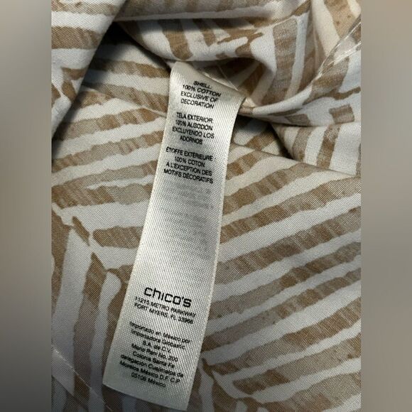 Chico’s No-Iron zebra Print Roll-Tab Sleeve Shirt White Tan size 2 Large EUC - Picture 12 of 13